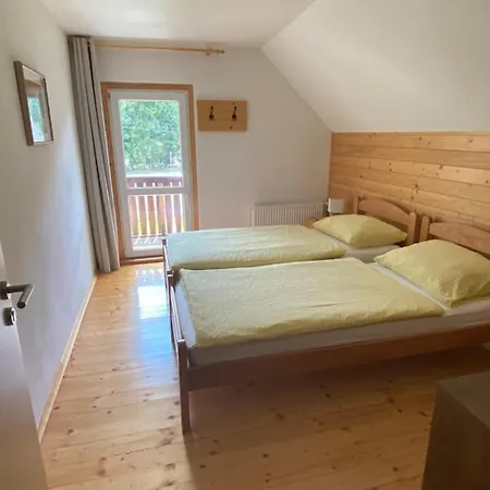 Holiday home Sobe V Gozdu